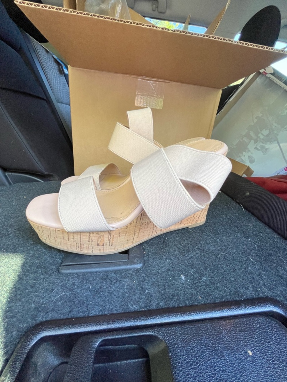Limelight Women's Cream Crisscross Cork Wedge Sandals  Womens Size 6 Great shape - Picture 4 of 7